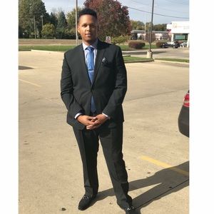 Meet your Posher, Daniel